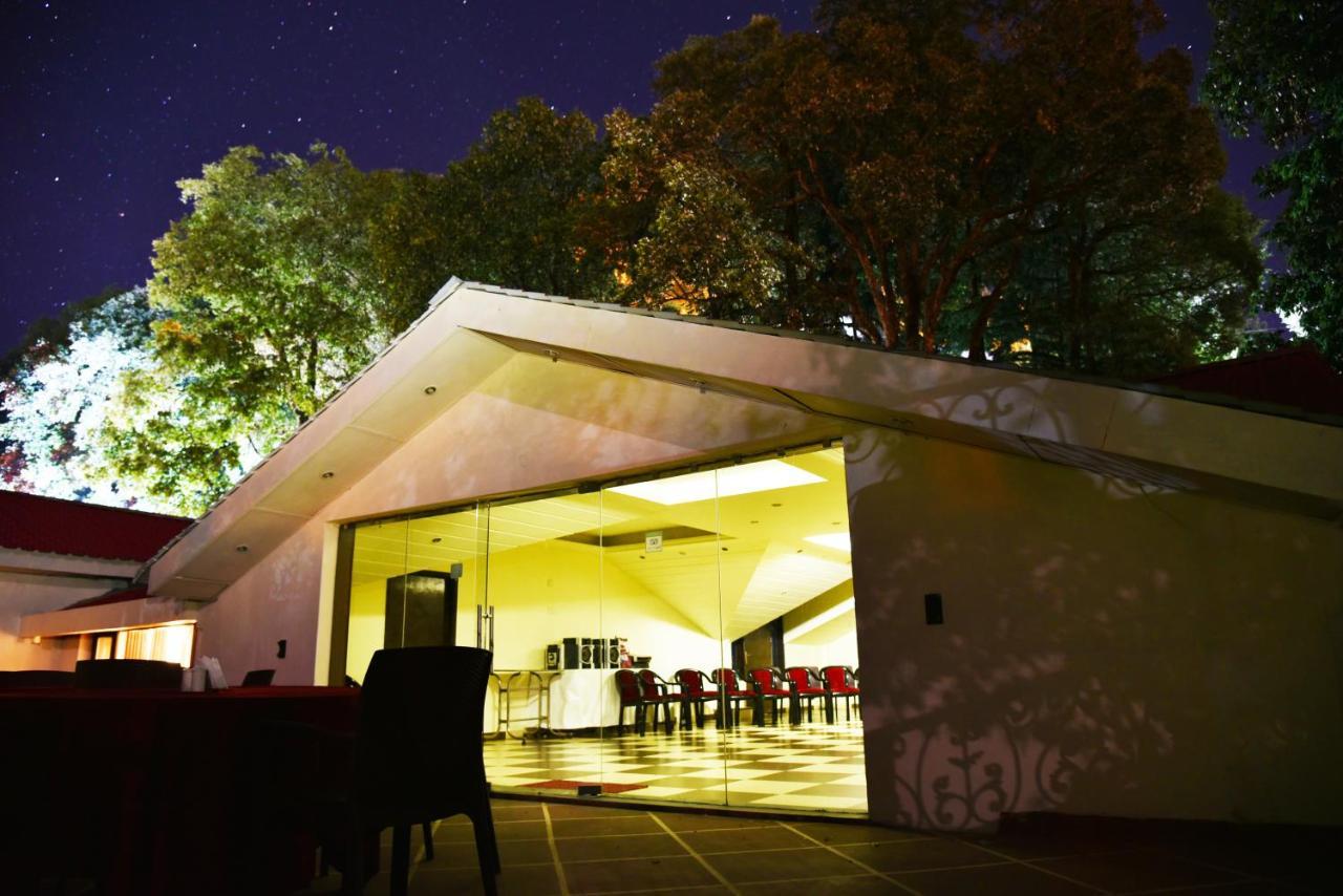 Indraprastha Resort Dalhousie Exteriér fotografie